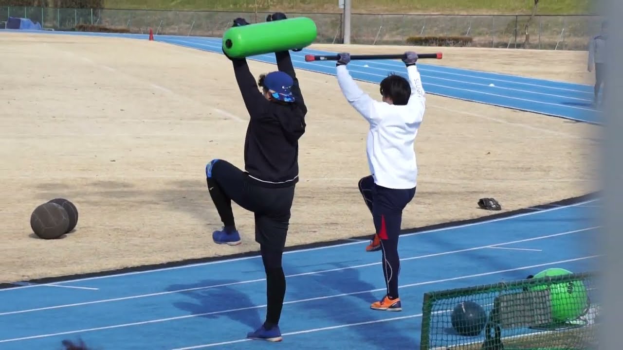 2023/1/10(火) ウェートトレーニング 杉山晃基、長谷川宙輝(東京ヤクルトスワローズ) その2