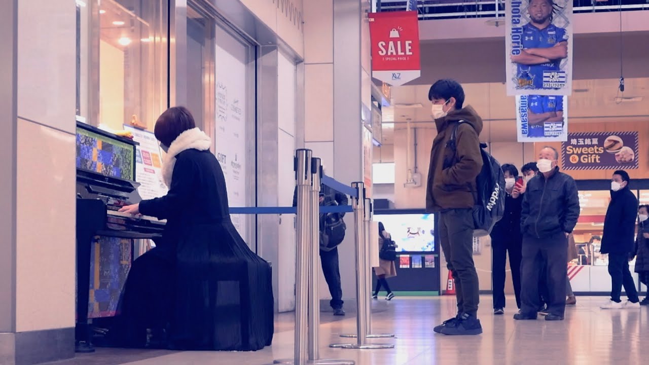 【感動】十年も倉庫で眠っていたピアノがあったから即興で「I LOVE YOU / 尾崎豊」弾いたらロマンティックな空間に・・・