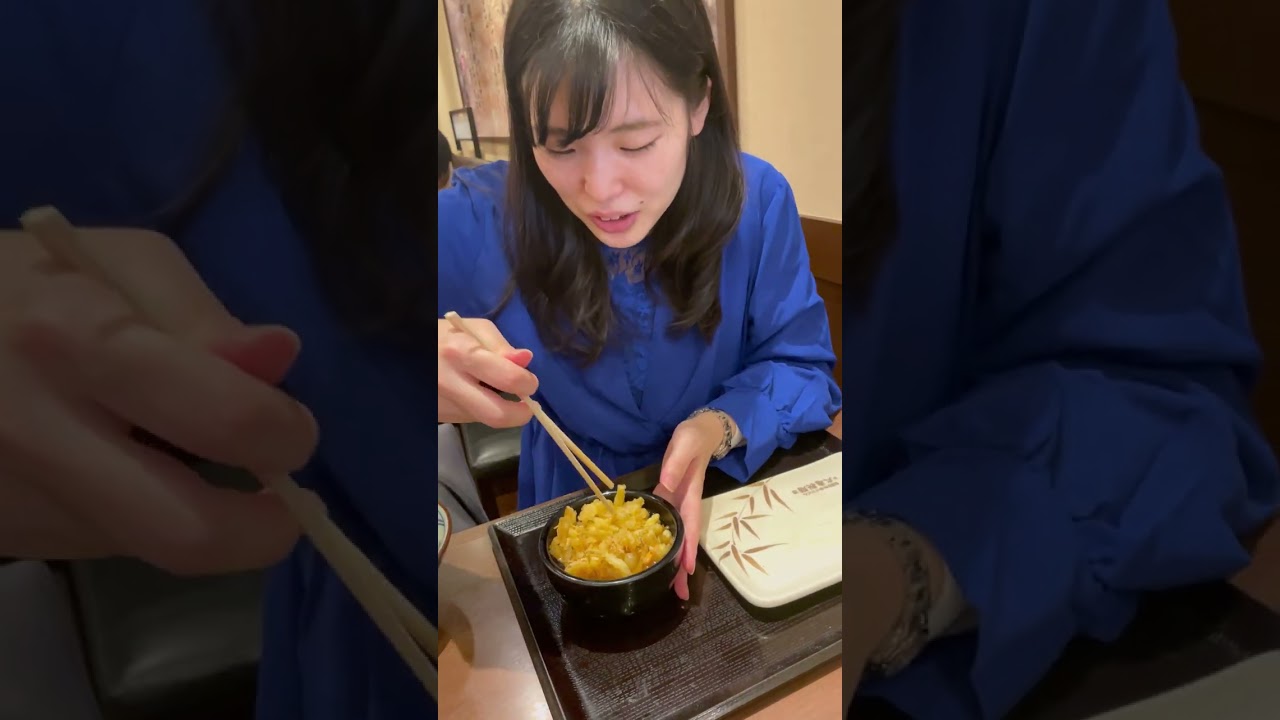 丸亀製麺の知らないと損する絶品アレンジ！美味いのか！？【卑しい女子】 #shorts
