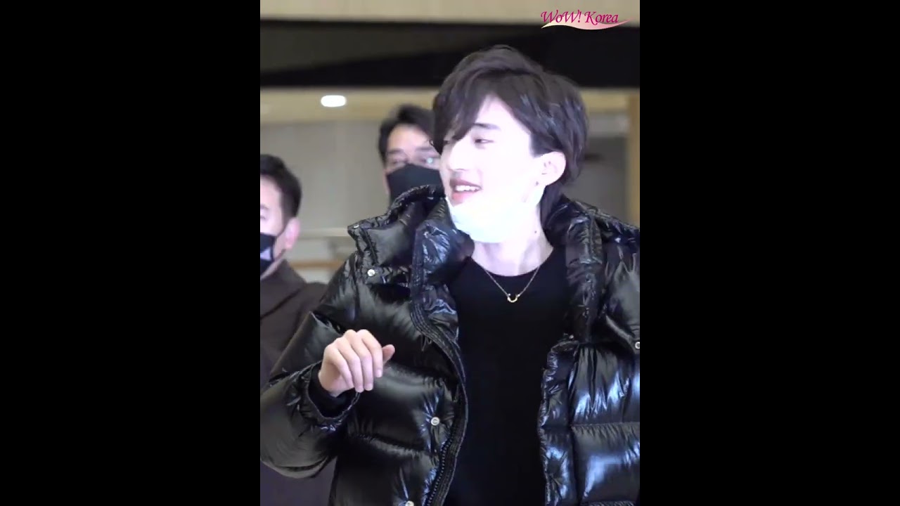 なにわ男子 道枝駿佑、笑顔が愛らしい地上界のビジュアル男神 #short