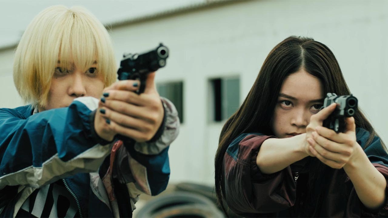 髙石あかり×伊澤彩織、殺し屋女子コンビが華麗なアクション　映画「ベイビーわるきゅーれ 2ベイビー」予告編