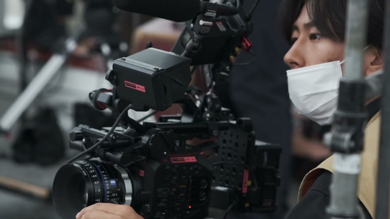 本郷奏多（写真学科卒業） × 岡本玲（映画学科卒業）トークセッション」篇