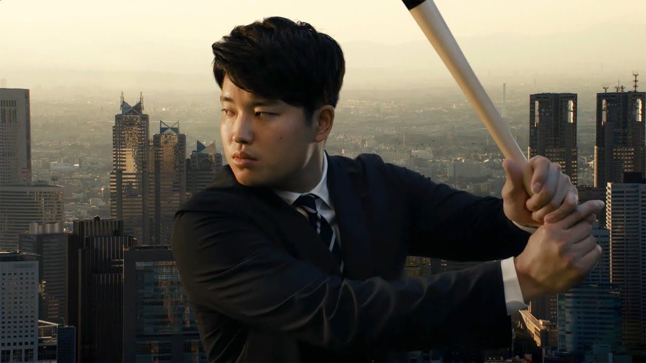 村上宗隆選手ら侍ジャパンがユニクロのスーツで好プレー披露！「ユニクロWEB CM 感動ジャケット:パンツ×侍ジャパン「世界に、感動を。」