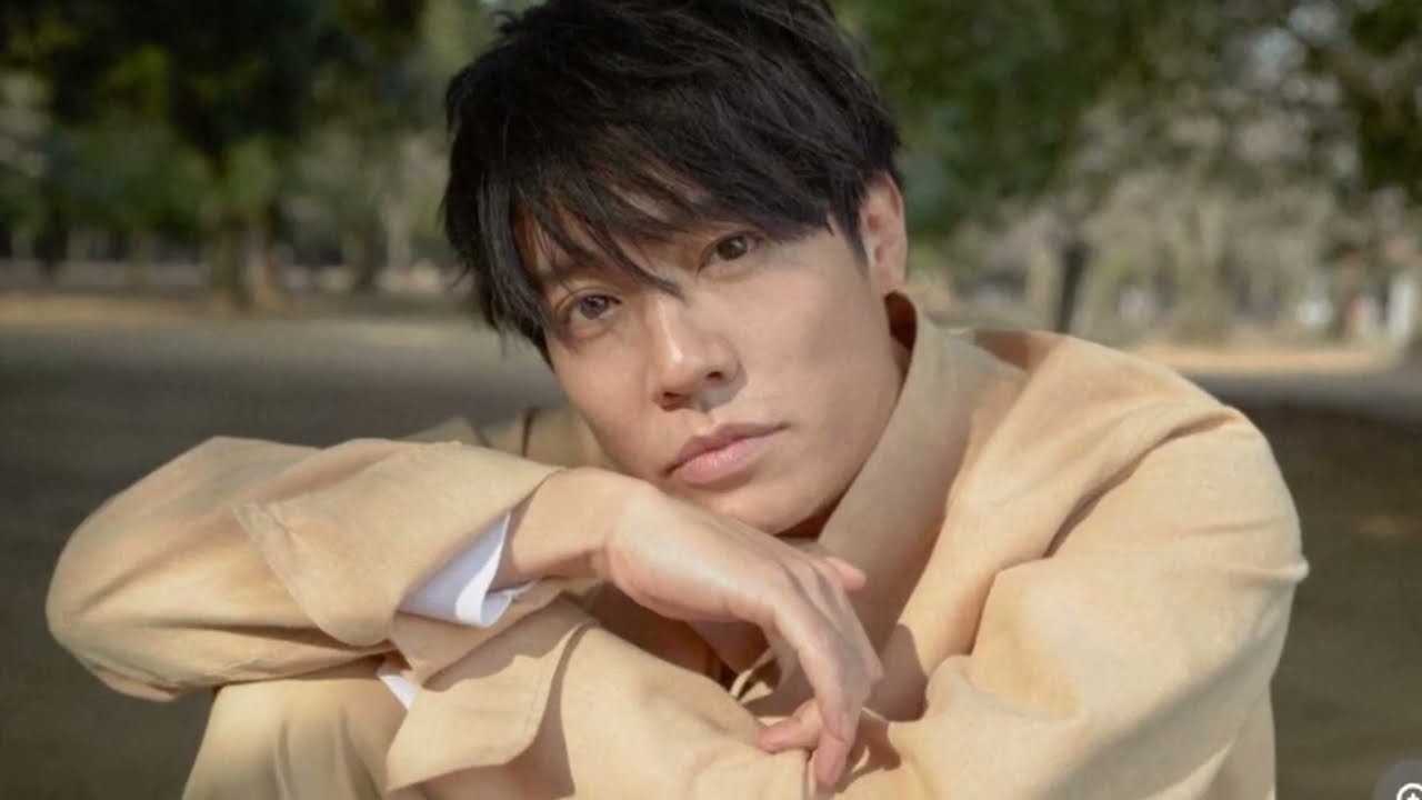 俳優・小出恵介を再生へと導いた、映画『銀平町シネマブルース』とひとりの女性