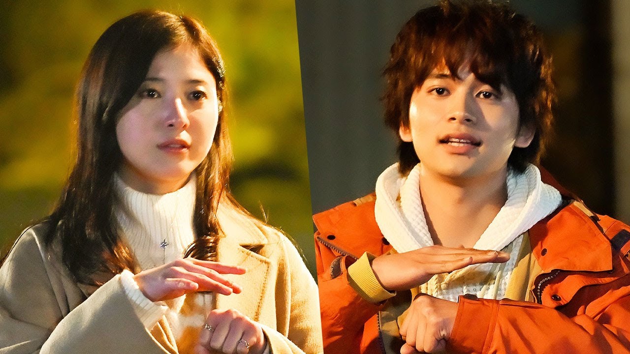 「愛してる」思い出の踏切で、手話を交わし抱き合う吉高由里子と北村匠海。挿入歌『Cry』にのせて２人の恋を振り返る【ドラマ『星降る夜に』最終話より】