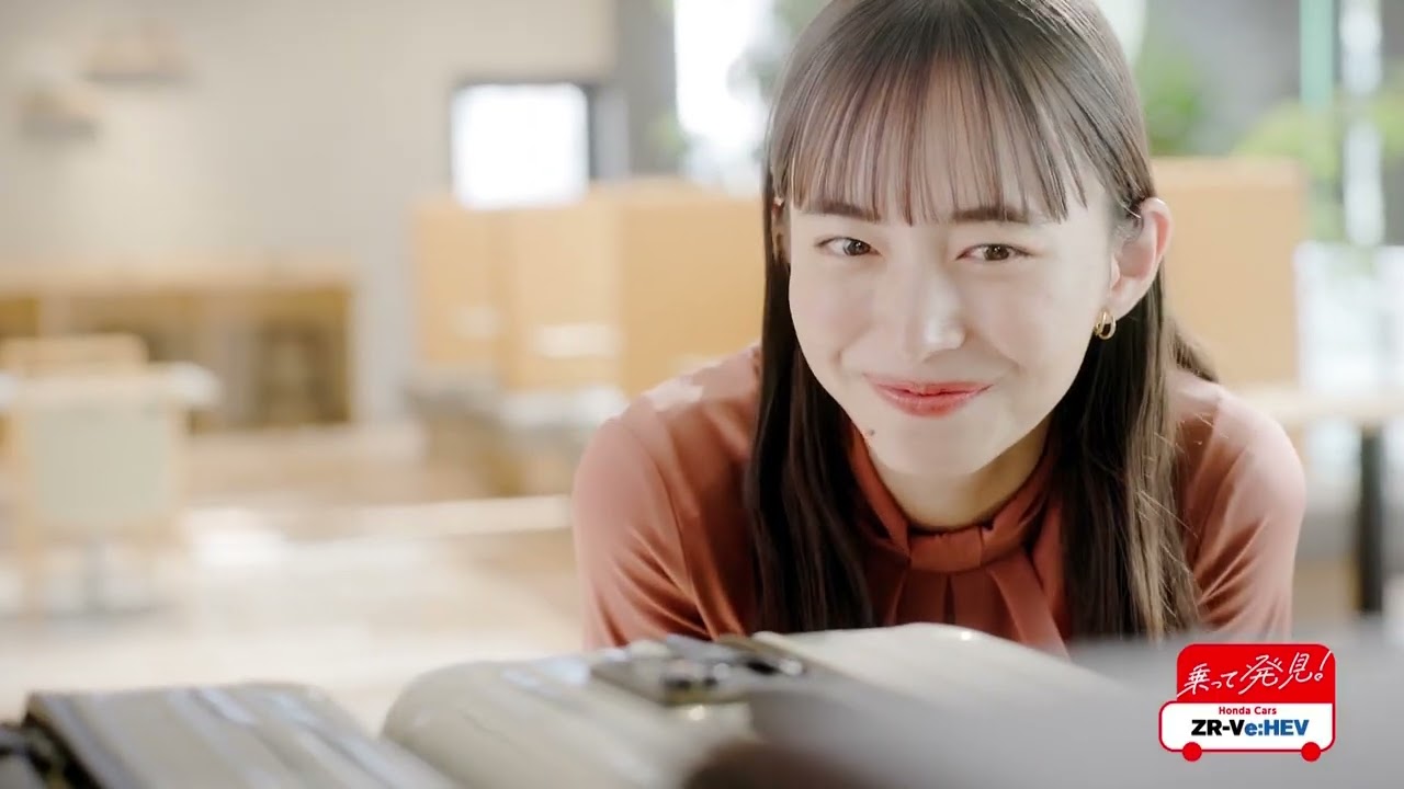 井桁弘恵  ホンダカーズ ZR-V TVCM