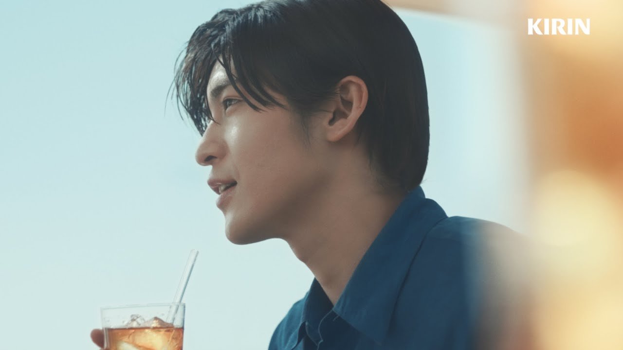 キリン 午後の紅茶　「夏の午後が長いわけ」篇　30秒