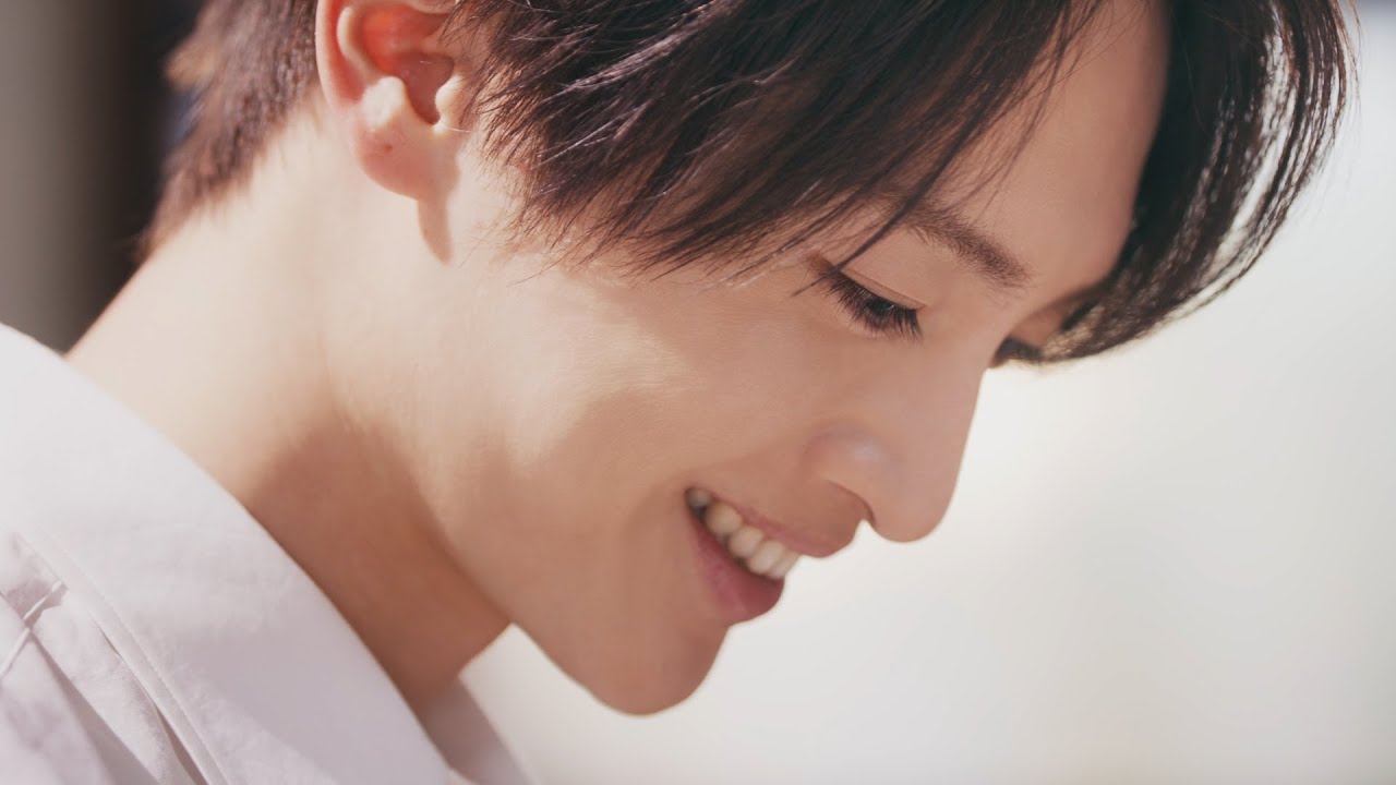 サッポロ一番しょうゆ味「無性に食べたくなる」篇 15秒　出演：Kis-My-Ft2