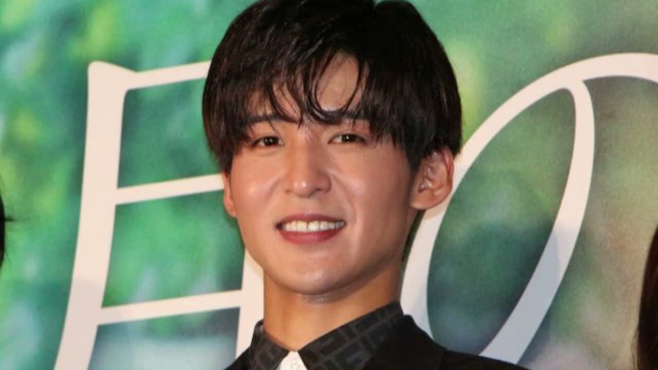 ボケる目黒蓮（Snow Man）の前で、佐野勇斗が痛恨のミス！（笑）ドラマ『トリリオンゲーム』公式ポーズが決定.「ああ、そうっすよね！（汗）」（狼狽する佐野勇斗） 目黒蓮 Snow Man