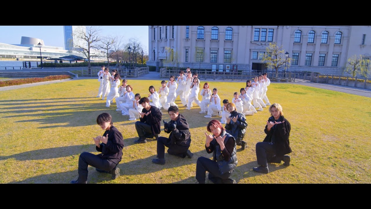 WATWING 'Waves' Performance Video with Chibi Unity