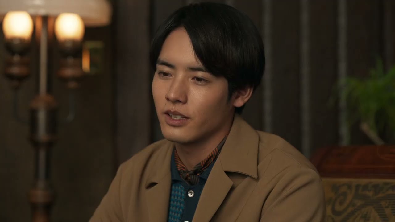 数々の冒険に挑んできた父は、人の役に立つ仕事をするという夢を実現するために、転職という挑戦を決意した息子の前で言葉を失ってしまう…。Indeed 新TVCM「いい未来は探せる（衛二の告白）」篇