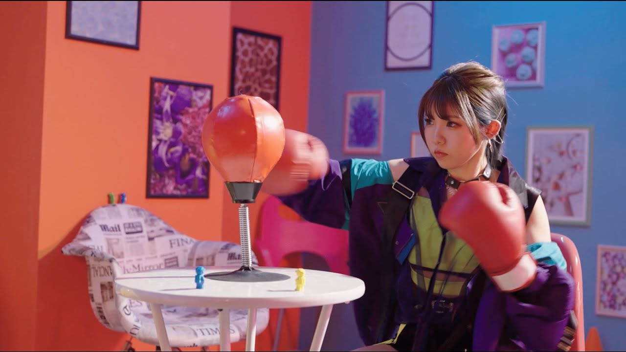 【峯田茉優】「WHO ARE ME？」MV short Ver.