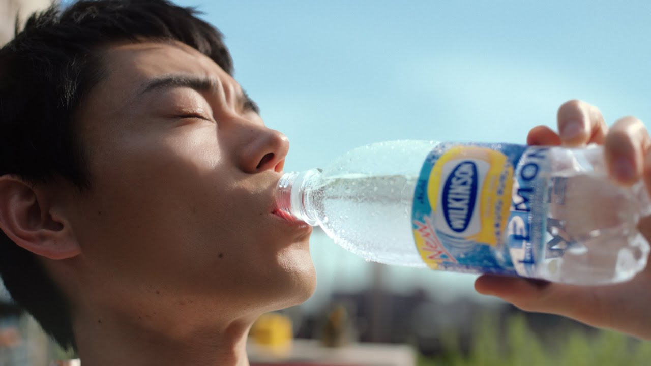 ウィルキンソン タンサン CM 「刺激×メシ」編 15秒 菅田将暉 平子祐希