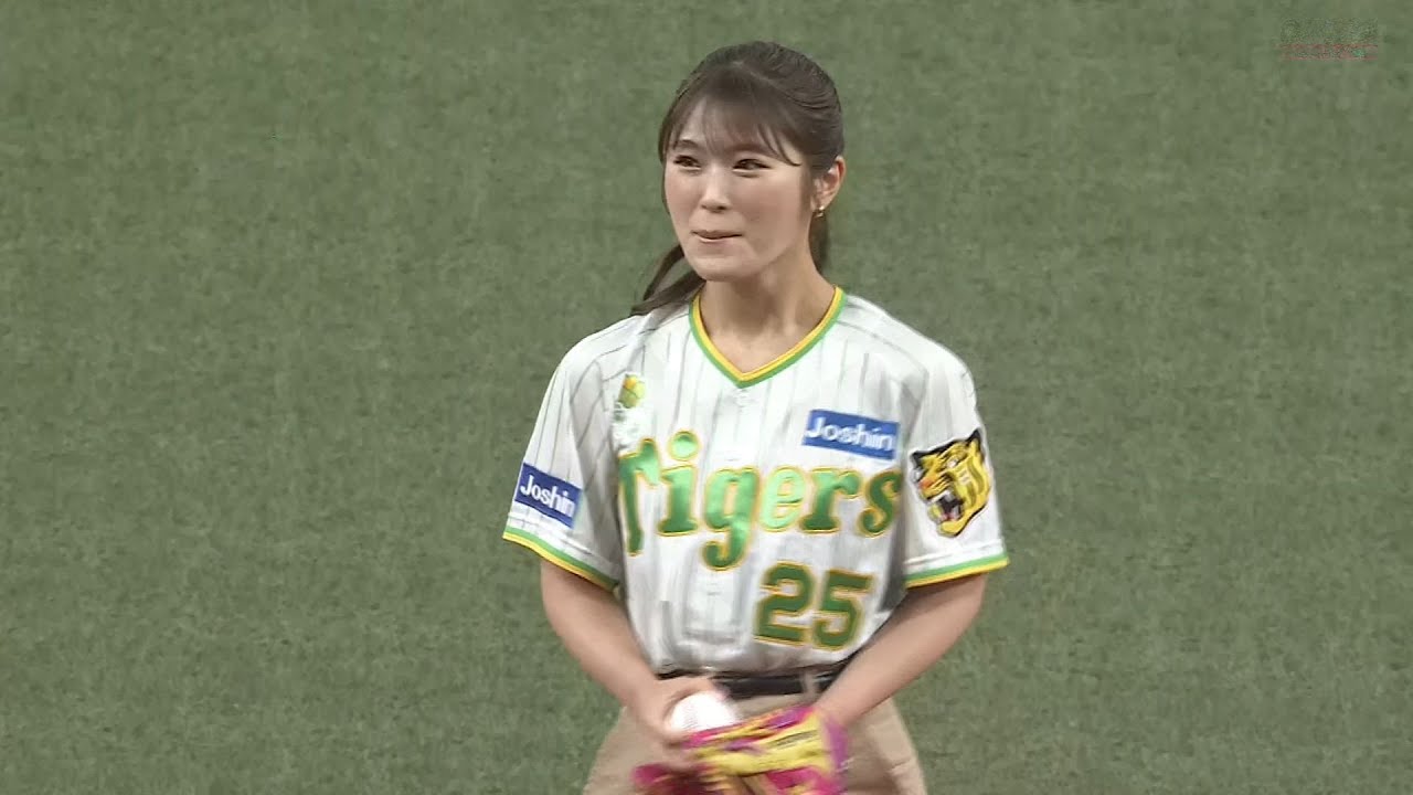 【なぎさ】 NMB48 渋谷凪咲 始球式 2023/8/13 阪神 vs. ヤクルト 19回戦＠京セラドーム大阪 【Joshin】