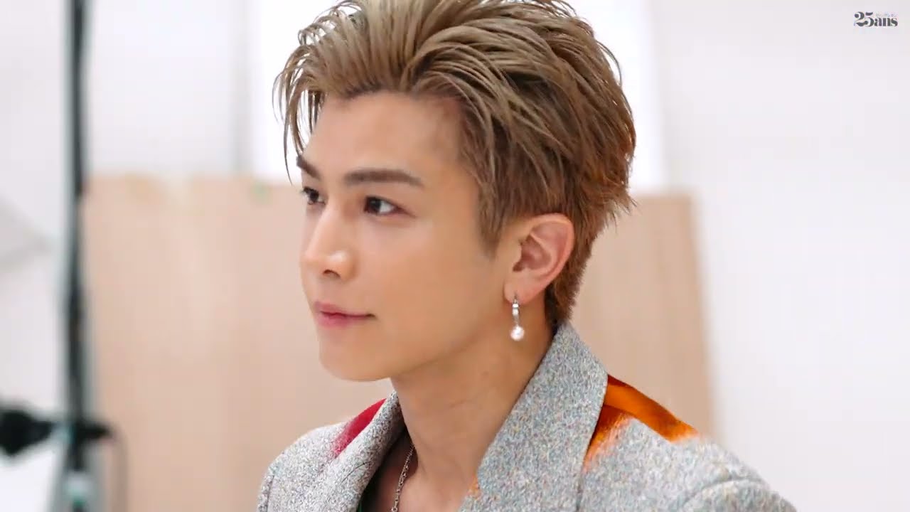 【岩田剛典】『25ans』特別表紙版カバーに初登場！ ファッション撮影の舞台裏をお届け｜25ans