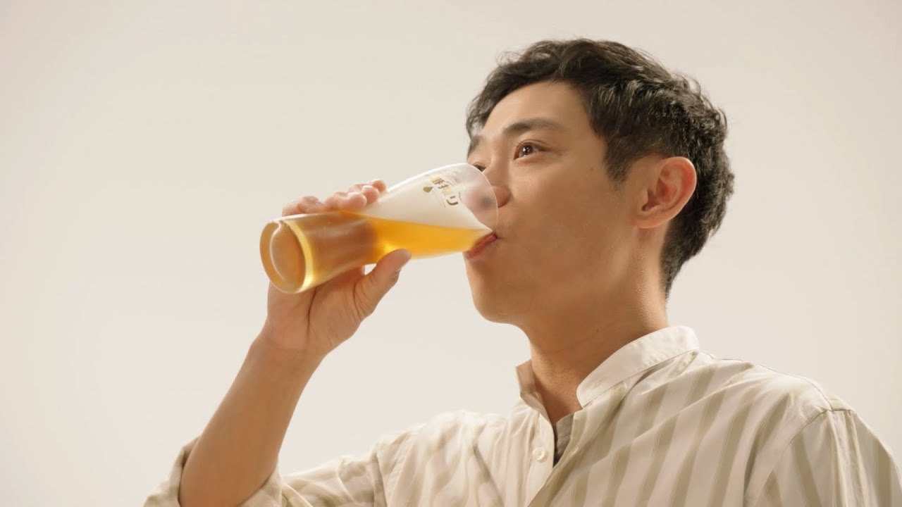 KIRIN BEER 一番搾り CM 「ビール飲んでますか  堤真一 伊藤淳史」篇 30秒