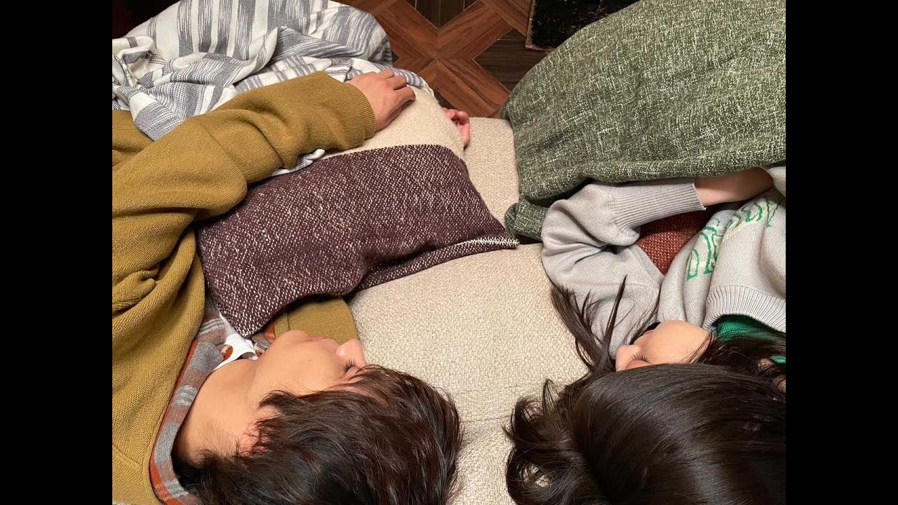 新着- 今田美桜&神尾楓珠のガチ寝を多部未華子が激写！ママ目線な天使の寝顔