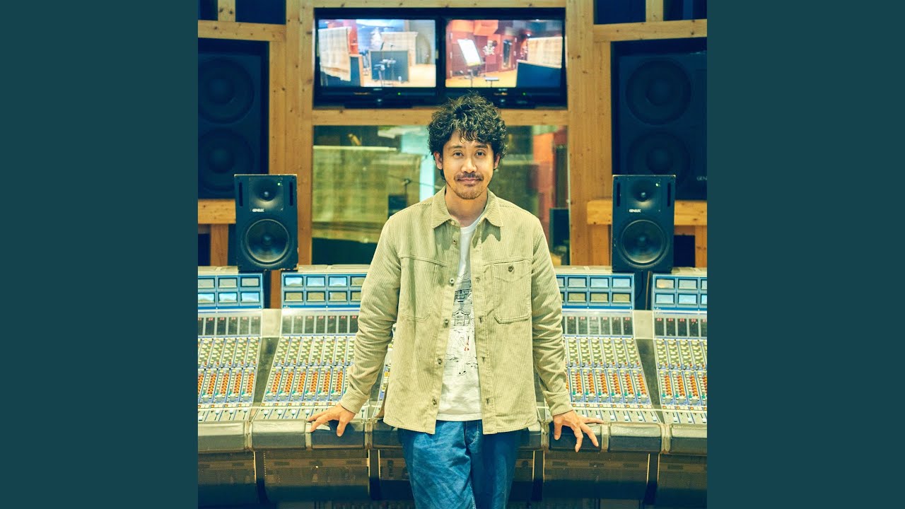 Like a tower standing in that sky