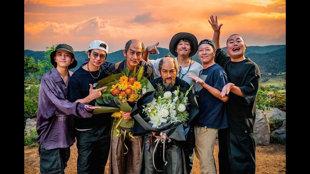 新着- 松本潤「どうする家康」山田裕貴&杉野遥亮のクランクアップを祝福！徳川家臣団集結