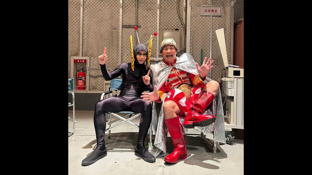 新着- 三代目JSB・岩田剛典、香取慎吾と「誰も知らない明石家さんま 第9弾」で共演！「おれたちひょうきん族」のコス姿を披露