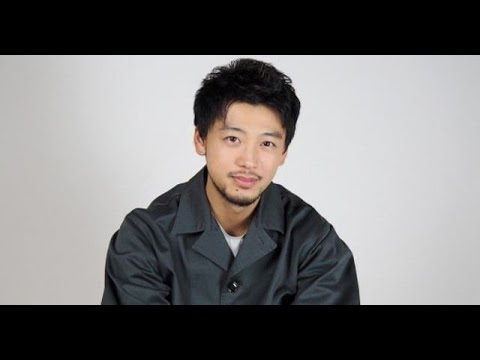 B1- 竹内涼真、弟・唯人と“絵になる”肩組み2ショット「めっちゃ良い写真」「愛が溢れてます」
