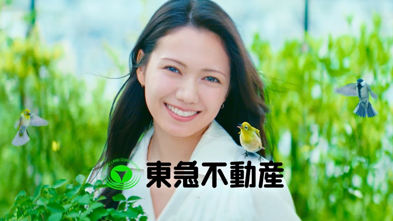二階堂ふみ、白いワンピースで鳥やテントウムシと戯れる／東急不動産CM＋インタビュー