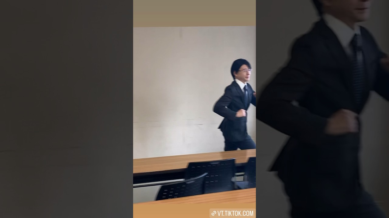相棒 杉下右京 神戸尊？及川光博ものまね