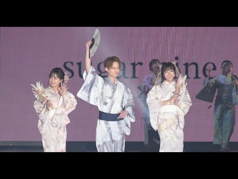 B1- 中山優馬、姉・山田菜々&妹・山田寿々と公の場で初共演 地元大阪でランウェイ【関コレ】