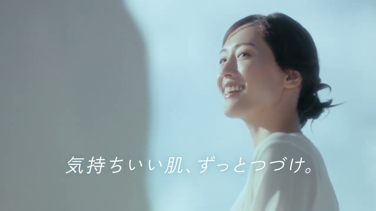 2024　AIRism　LifeとWear／肌砂丘のふたり 夏 30秒