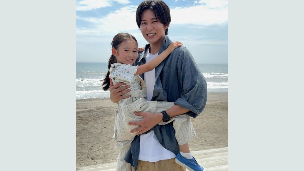 目黒蓮のぎこちない抱っこ姿が話題に「親子にしか見えない」
