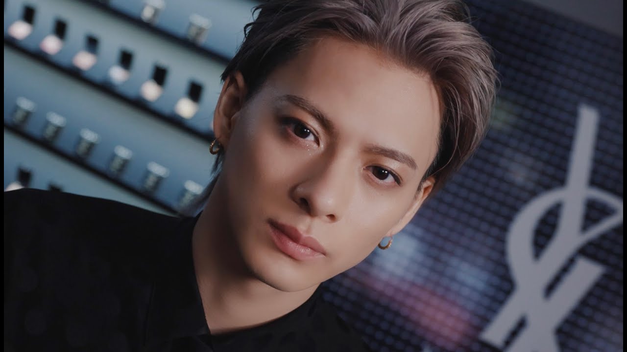 平野紫耀が魅せる名品アイシャドウ「クチュール ミニ クラッチ」　新4色で奏でる"パリの夜"