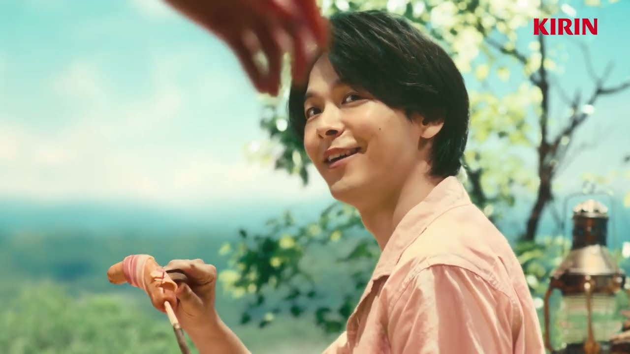 中村倫也さん、勝地涼さんがグランピング施設でBBQ！「キリン一番搾り」新CM「普通かい」篇