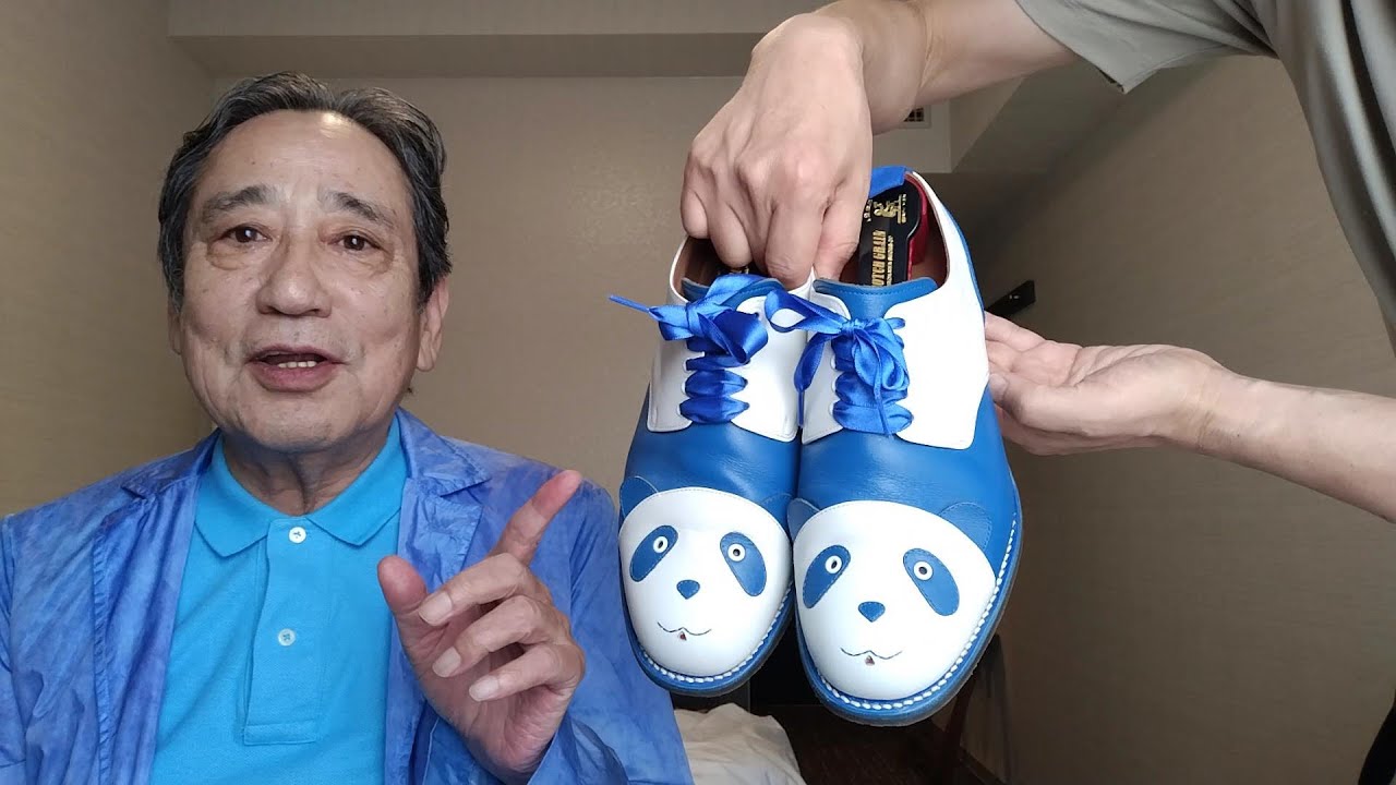 パンダシューズ