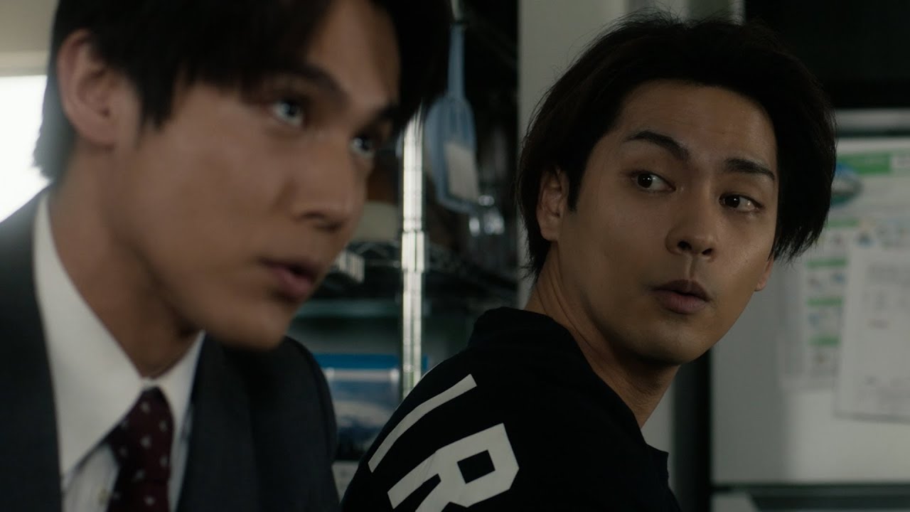 柳楽優弥＆中川大志、息ぴったりのメイキング＆インタビューに注目！映画『夏目アラタの結婚』バディ編PV