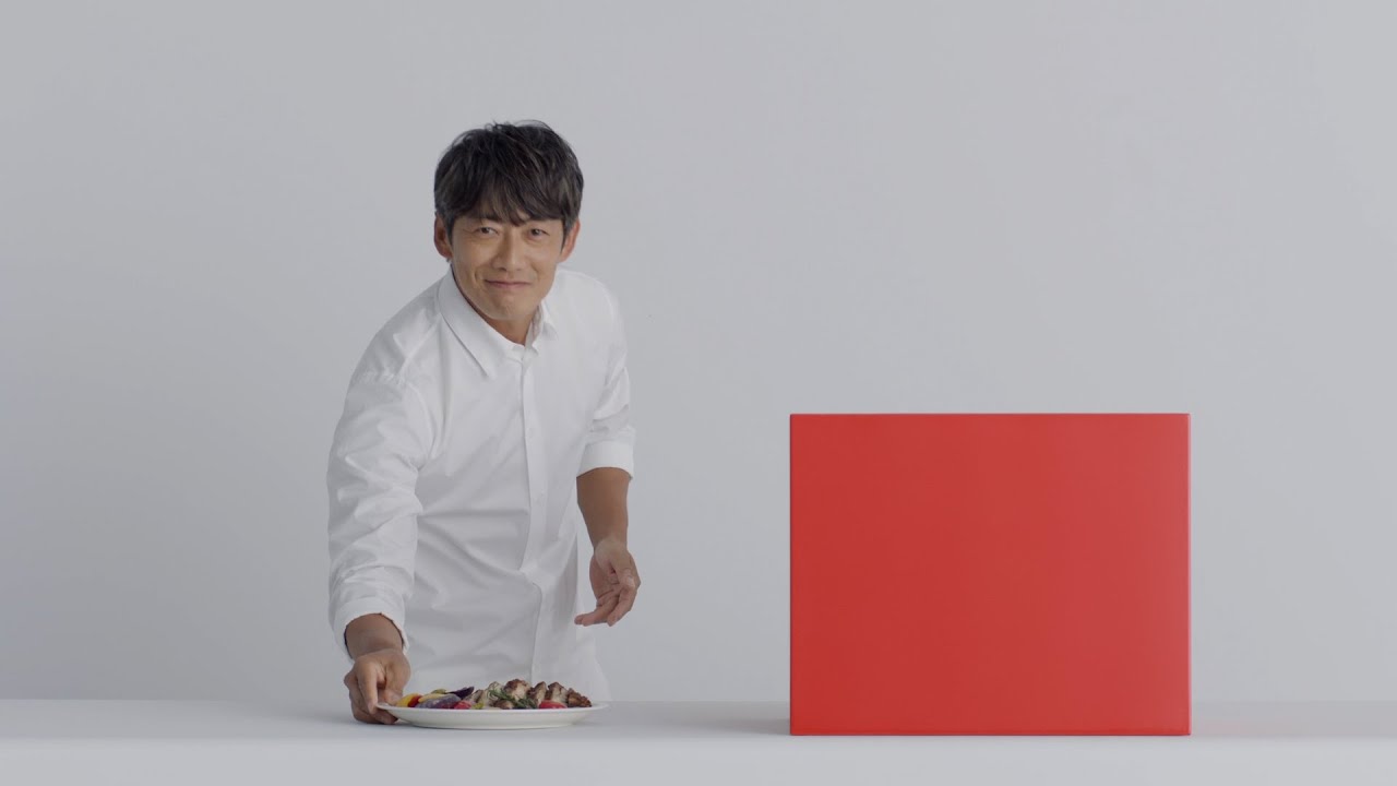 東芝ライフスタイル アンバサダー 反町隆史さんＣＭ「レッドスクエア登場」篇 (30秒)