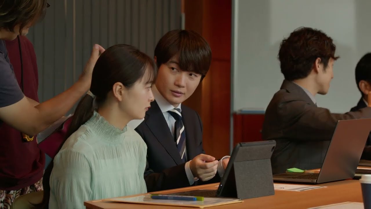 神木隆之介出演／「FRISK（フリスク）」新CM「FRISK ジブン転換 付箋篇」 メイキング