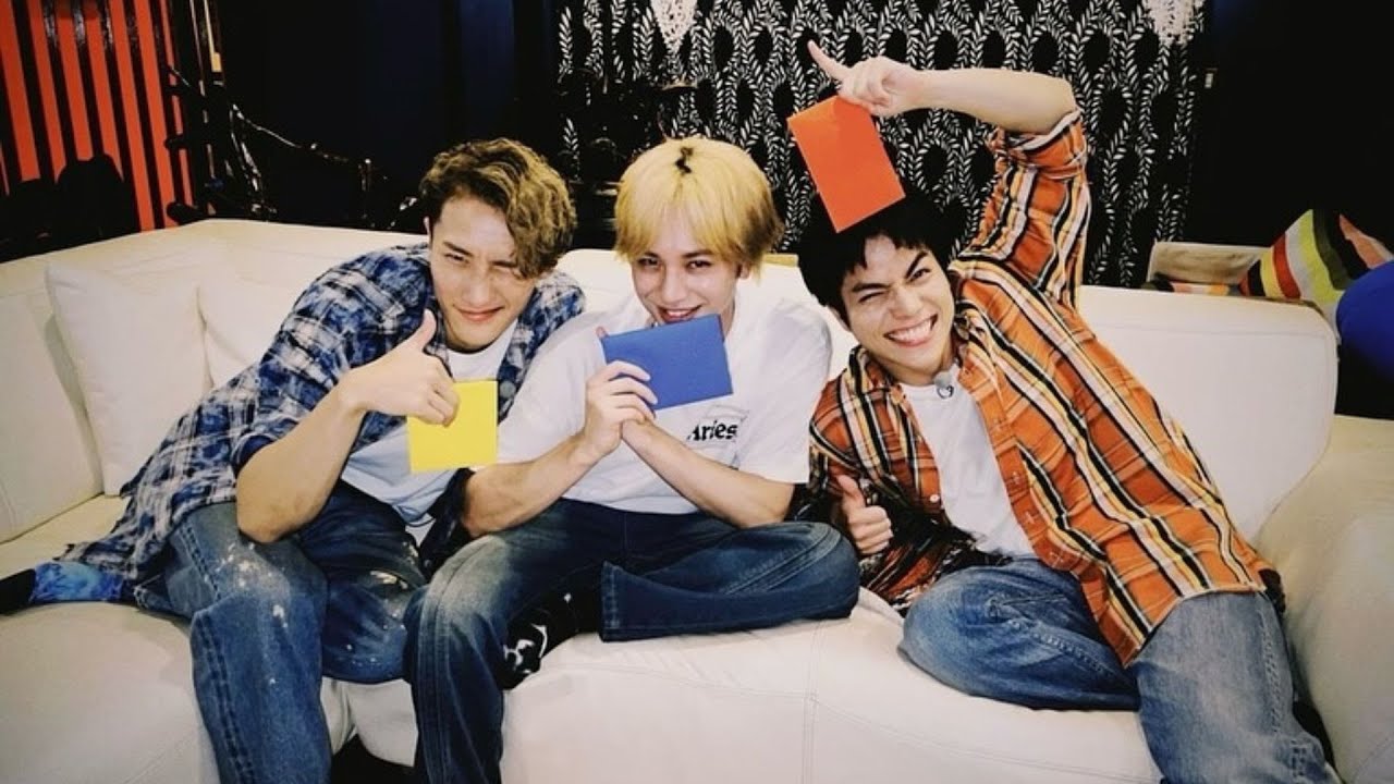 みんな良い笑顔！中島健人＆重岡大毅（WEST ）＆岩本照（Snow Man）での旅ショット公開「らぶだよほんと」