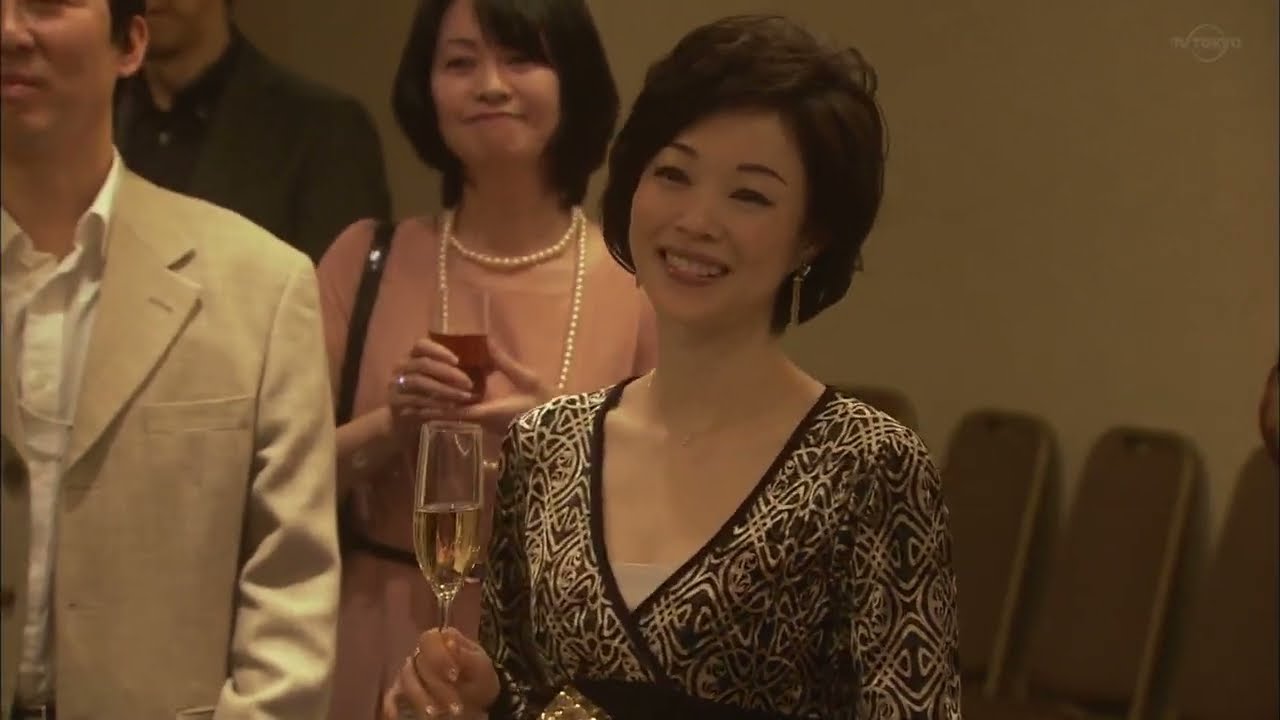 日曜ミステリー  「激突！アラフィフ熟女刑事の事件簿」