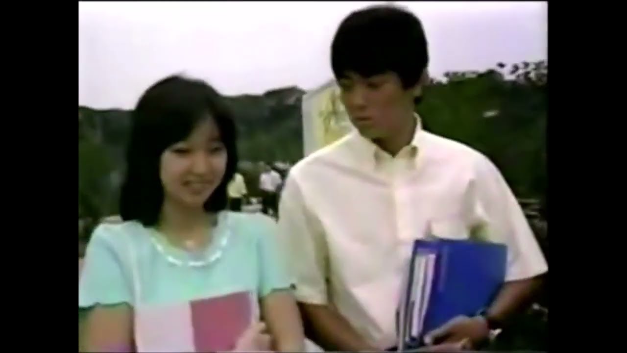 青が散る  第2回 歌い始めたラクダたち