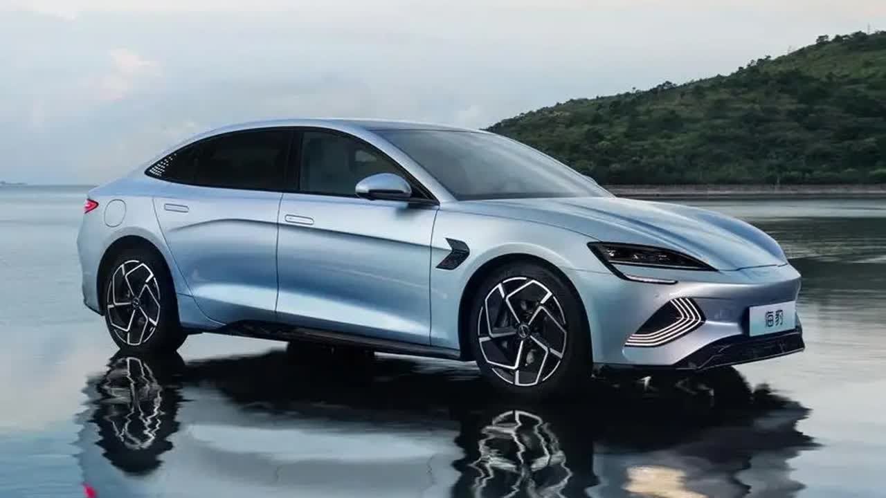 News Car | 日本製EVをもはや凌駕!?　間もなく国内導入のBYD SEAL試乗で見えた「中国車」の実力とは？