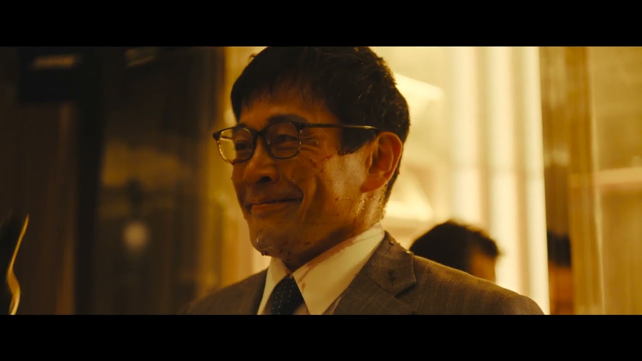 『アングリースクワッド 公務員と７人の詐欺師』本編映像