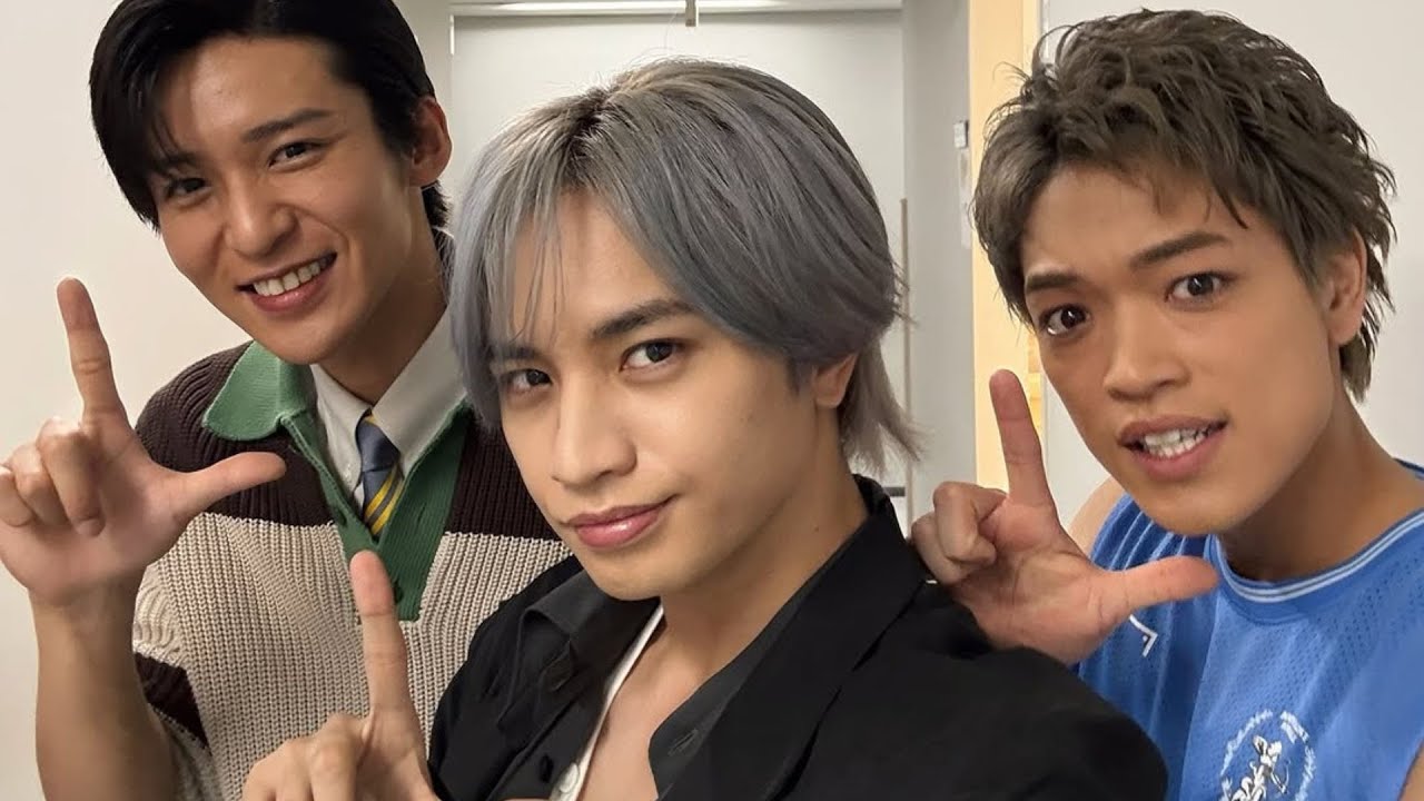 中島健人がtimelesz新メンバーの原嘉孝＆Snow Man 目黒蓮との3ショット公開「大好きな後輩さんたち」