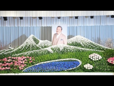 米倉涼子　西田敏行さんお別れの会　弔辞で涙「目指したい存在ナンバーワン」「大好きだよ」