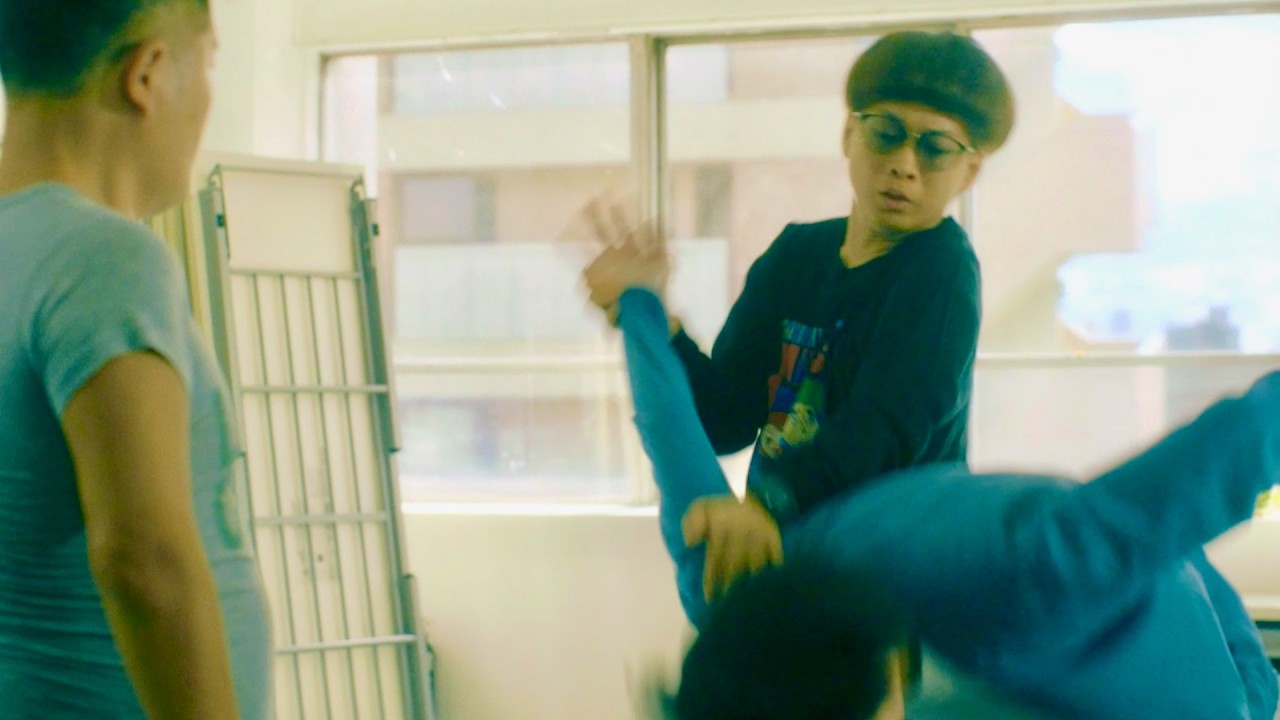 空気階段・水川かたまり、三浦マイルド&バイク川崎バイクからアクション指導！映画『死に損なった男』本編映像