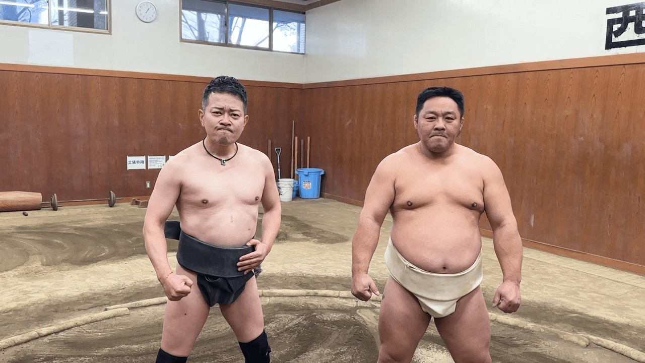 相撲に挑戦します。