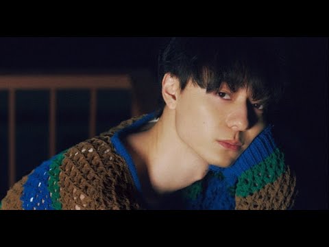 B1- ACEesの作間龍斗、“思いつき”ふらり夜の都内を散歩 無邪気&色っぽい自然体な表情