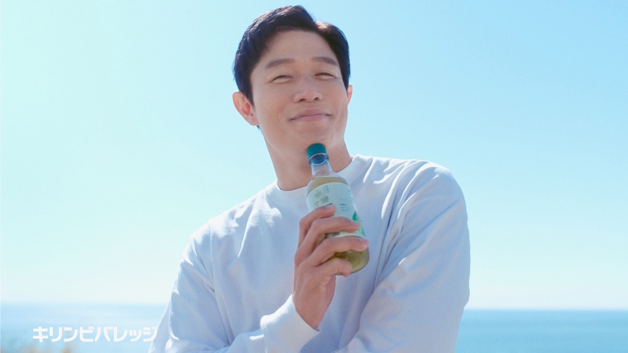 鈴木亮平、最近あった気持ちのいい瞬間は…微笑みながら「おじいちゃんみたい」／キリン 生茶 CM＋インタビュー＋メイキング