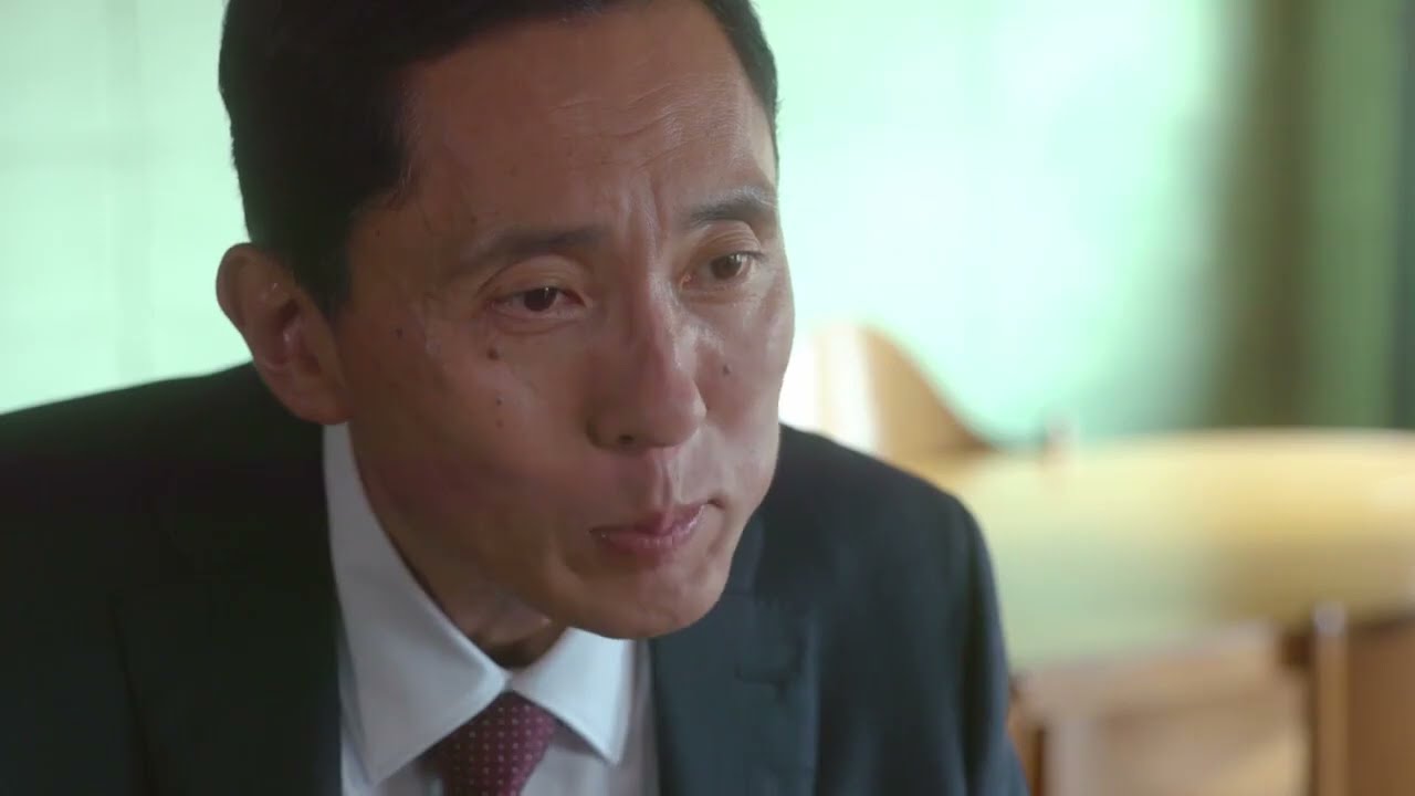 それぞれの孤独のグルメ 神奈川県鎌倉市由比ガ浜の ドイツ風サバの燻製とスペアリブ