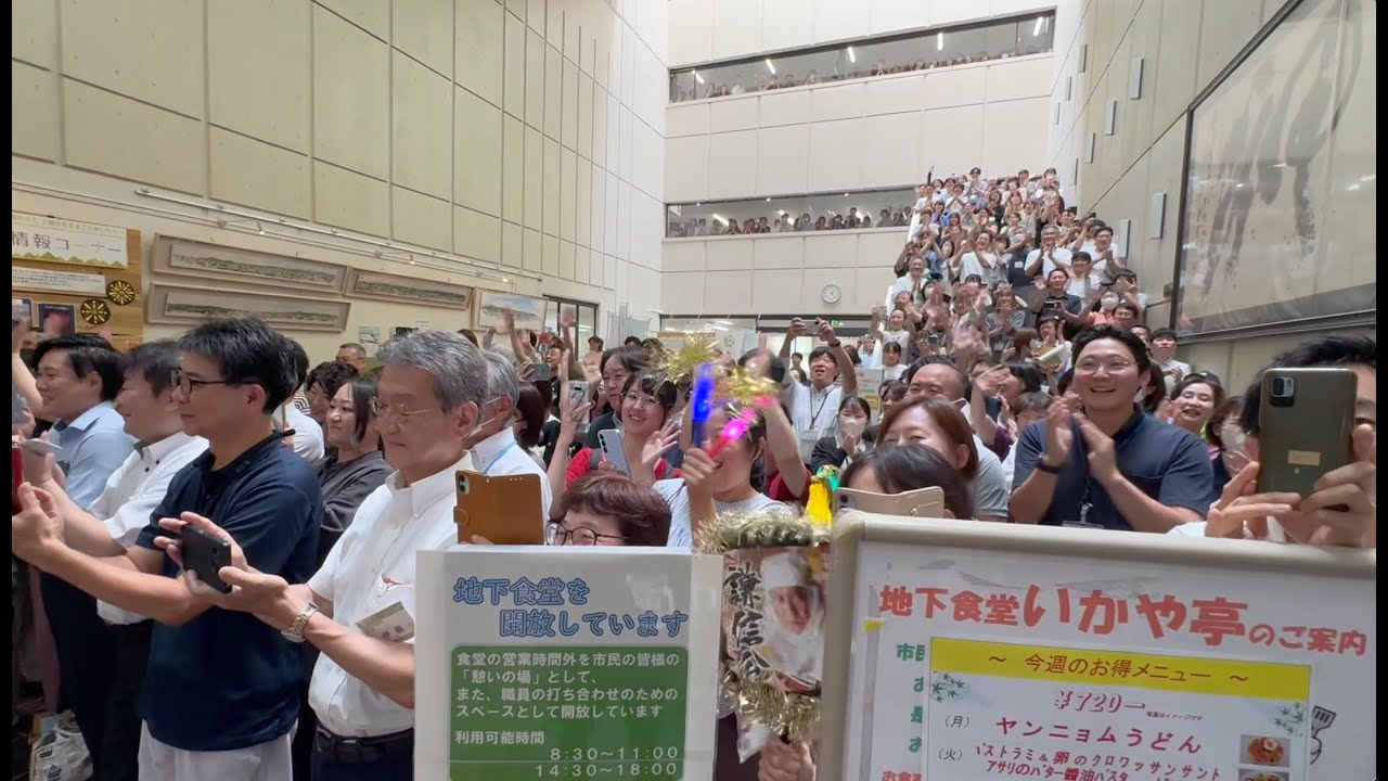 松平健さん上越市役所訪問　第100回謙信公祭前に意気込み