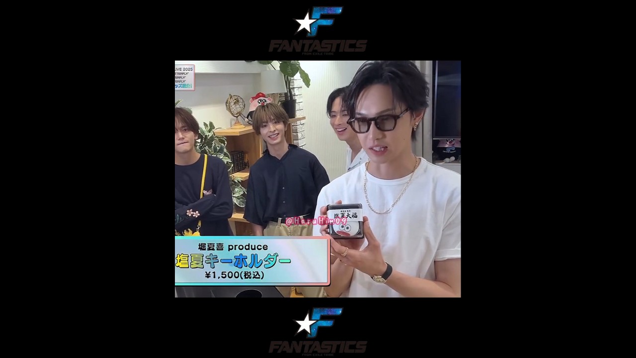 FANTA introduced their merchandise ✨️ #FANTASTICS 🌻 #SEKAI #佐藤大樹 #澤本夏輝 #瀬口黎弥 #堀夏喜 #八木勇征 #木村慧人 #中島颯太